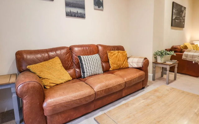 4 Normanby Terrace