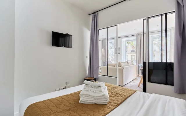 Apartment 2 Bedrooms Center of Paris