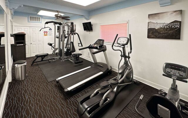 Studio 6 Suites - Dallas, TX - Downtown