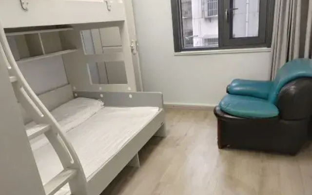 Shiquan Yicheng Homestay