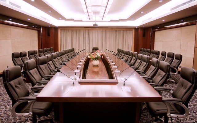 Xinci Business Hotel