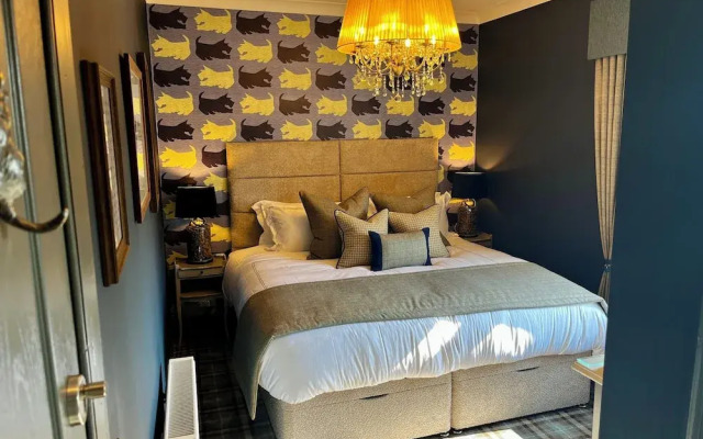 Abbotsford Hotel