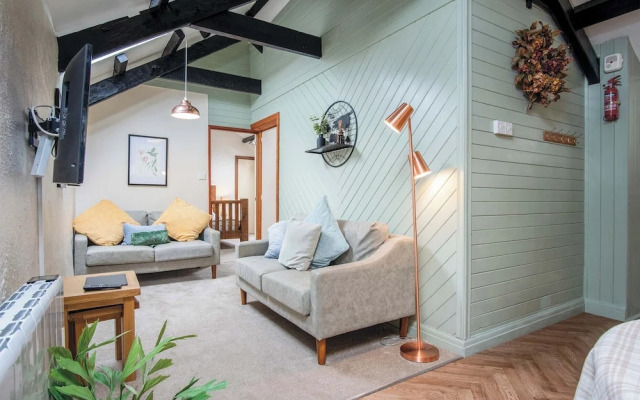 The Loft - 1 Bedroom Apartment