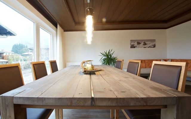 Holiday Home Hettlerhof by HolidayFlats24