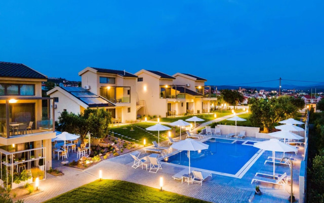Miroes Suites
