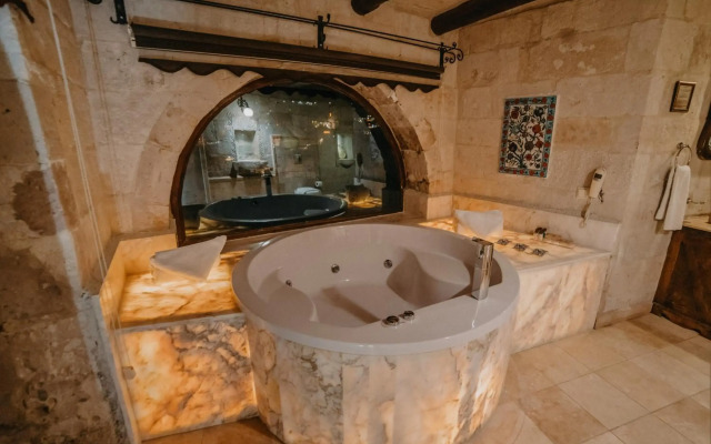 Erenbey Cave Hotel