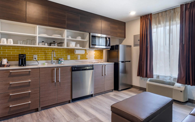 MainStay Suites Lebanon - Nashville Area