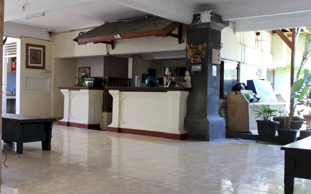 Hotel Ayu Beach Inn – Lobby – Kuta