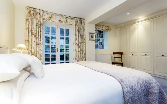 Veeve - Sloane Square Comfort