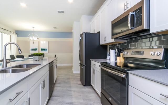 1565 Plunker Drive