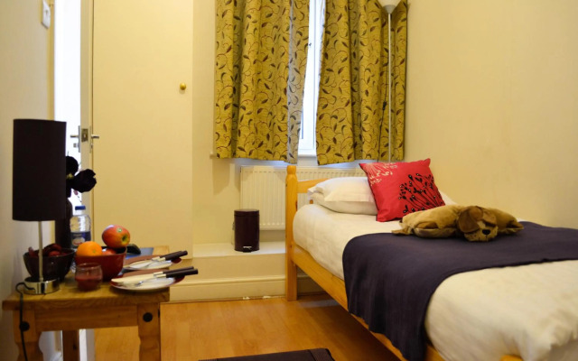 City London Hotel