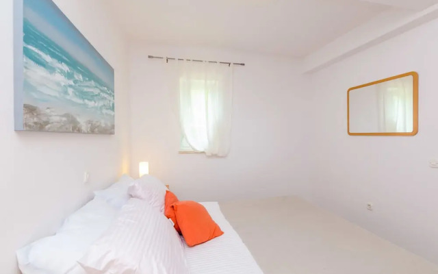 Color Apartments
