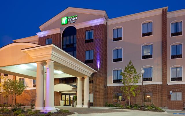 Holiday Inn Express Hotel & Suites Ennis, an IHG Hotel