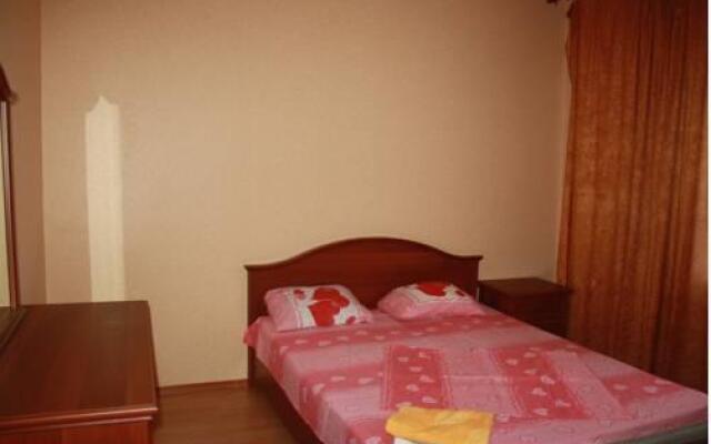 Apartments on Alleya Geroev