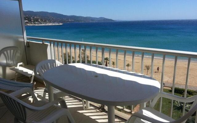 Appartement Le Lavandou, 1 pièce, 3 personnes - FR-1-308-43