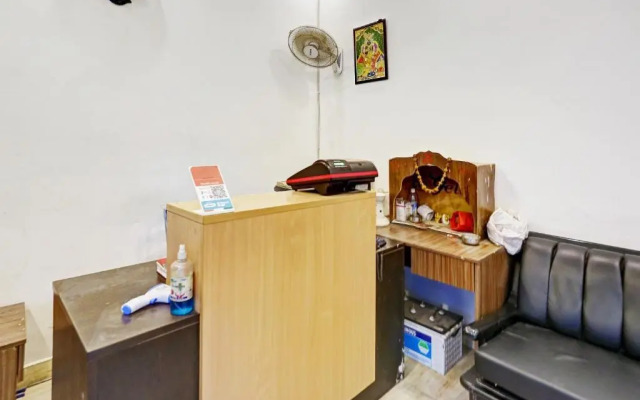 Oyo 81119 Hotel Prince