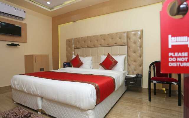 OYO 15530 Hotel G S Residency