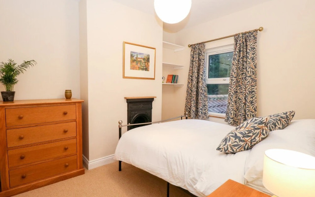 6 Melinda Cottage