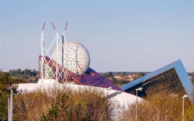 Mercure Poitiers Site du Futuroscope Hotel