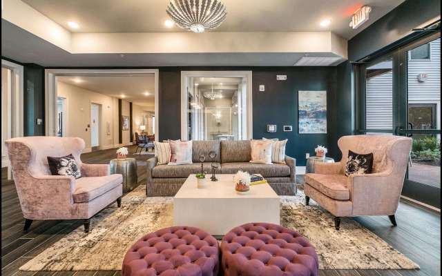 Pelicanstay At NOLA Mid City