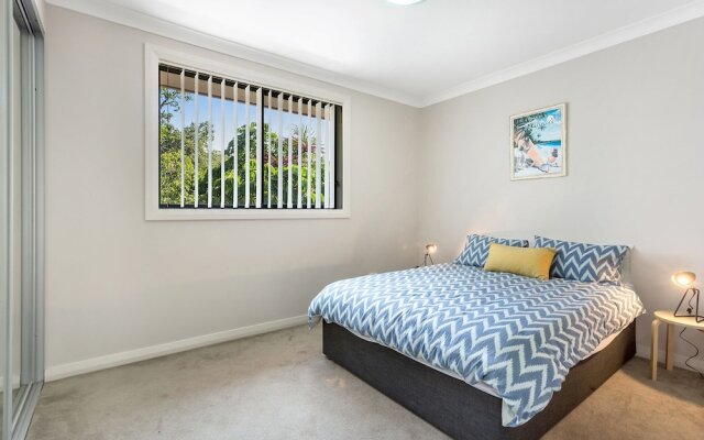 'Tween Bays', Ocean Beach Road, 3/39