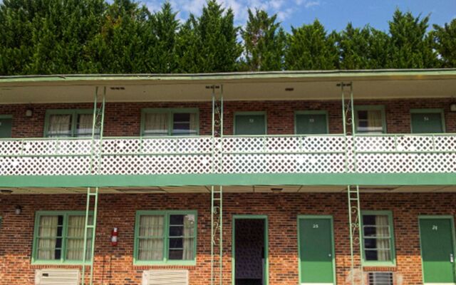 Relax Inn Westminster