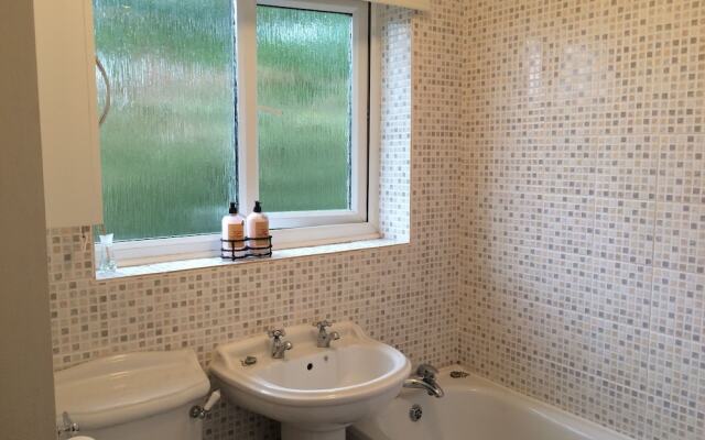 Thomson Lodge 1-Bedroom Flat