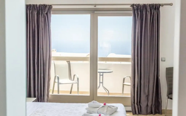 AK Suites