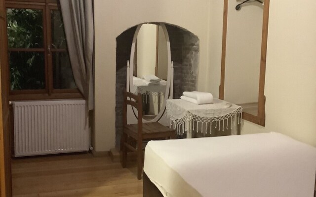 Athena Pension