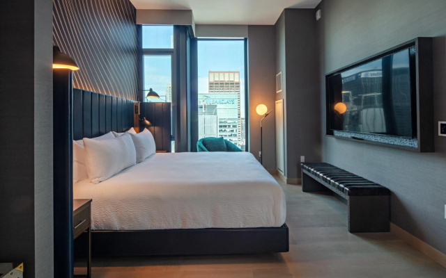 Holiday Suites