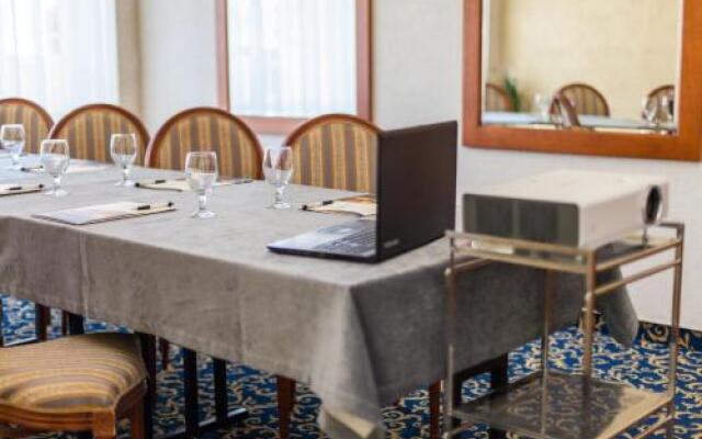 Hotel Nowy Dwór W Zaczerniu