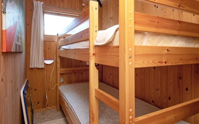6 Person Holiday Home in Højby