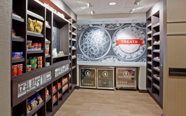 Hampton Inn Minneapolis-Roseville