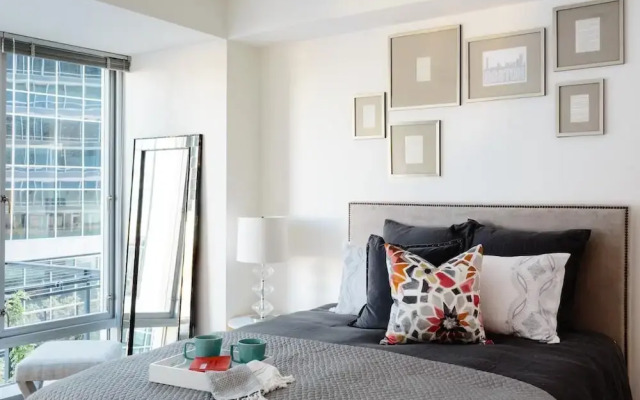 Luxurious 1bd/1ba Penthouse in Fenway - 1T