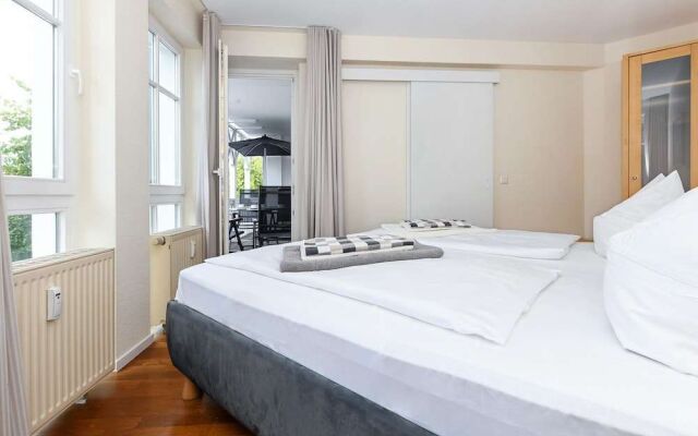 Apartment With Balcony in Ruegen