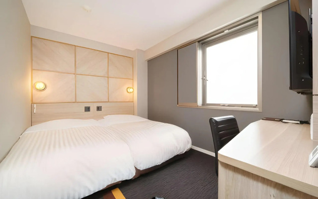 Super Hotel Umeda Higobashi