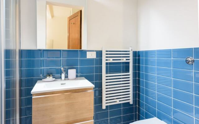 Uffizi 3 bedrooms by Mmega