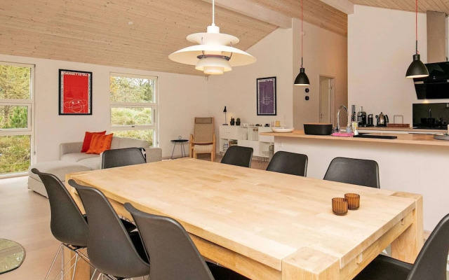 6 Person Holiday Home in Albaek