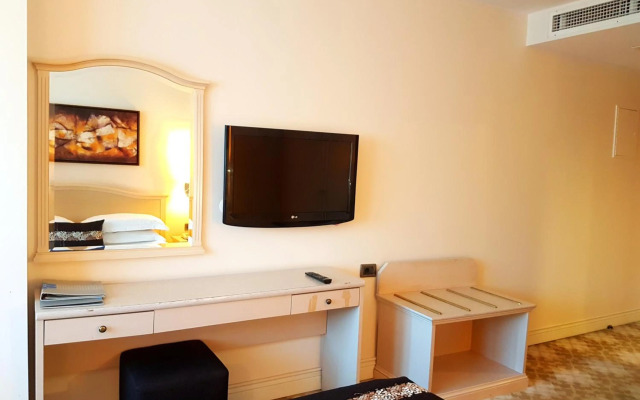 Jura Hotels Mavi Sürmeli Adana