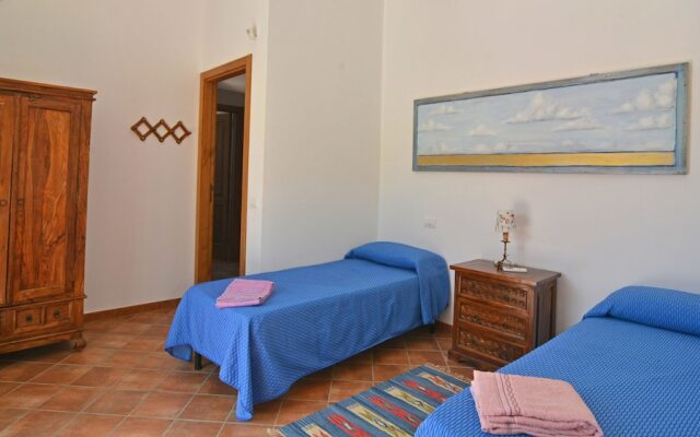 Villa Le Sorbe 12 in Caronia