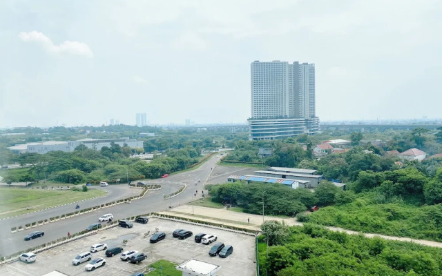 Comfortable Living 2Br At Meikarta Apartment