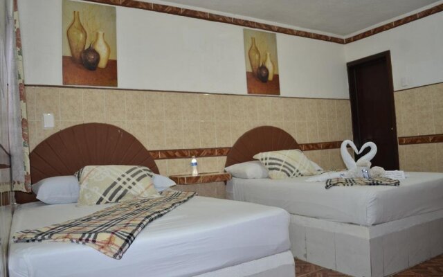 Hotel Real Azteca
