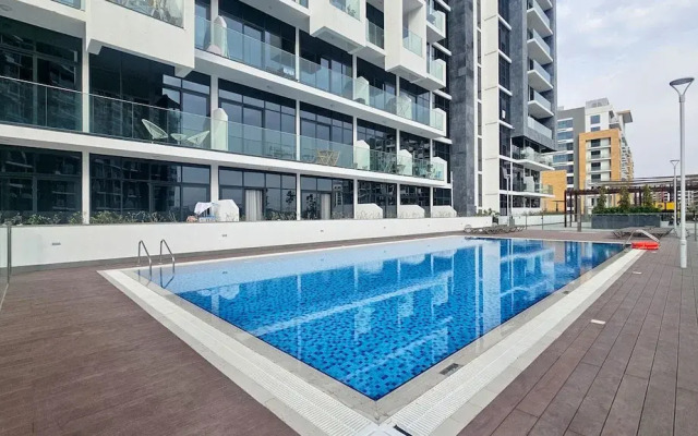 Exquisite Living in Riviera One Bedroom