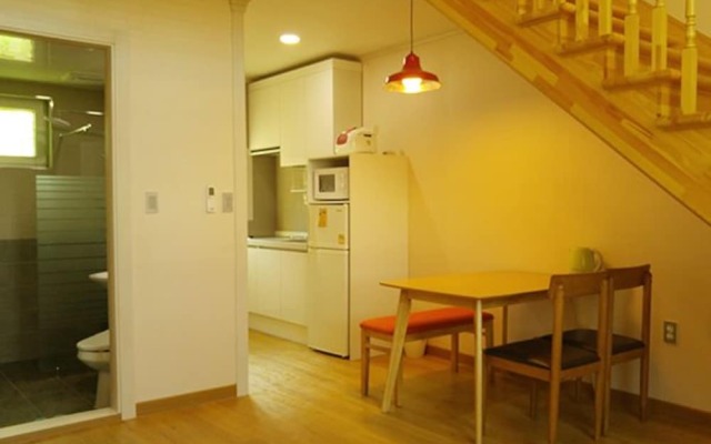 Paju One-frame Pension