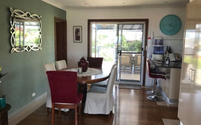 Ocean House @ Mollymook