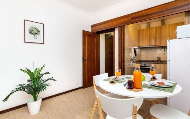 Estefânia Deluxe Apartment