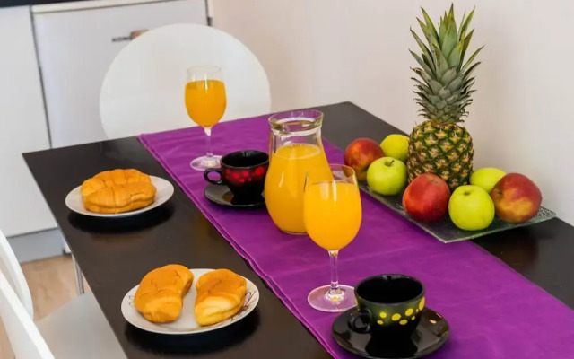 Apartments Versus- Comfort Studio Apartment With Terrace