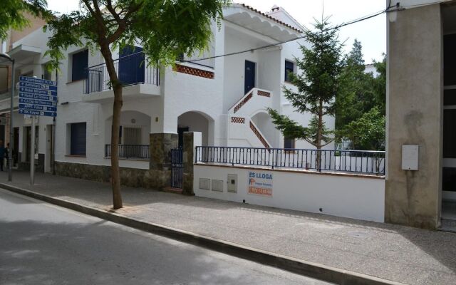 Port Castellar 11