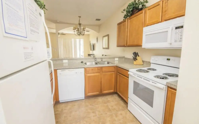 Lake View Townhome Near Disney