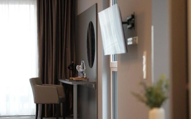 THE ROOMS - Hotel & House